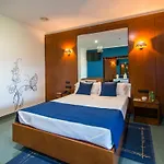 モーテル Bracancun 3*